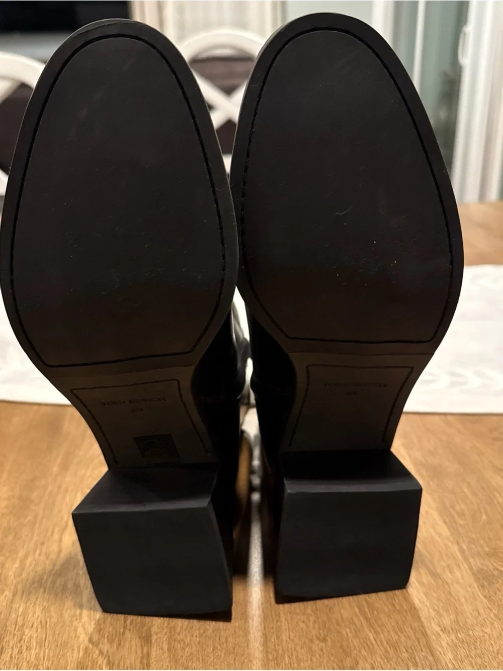 New Tory Burch Casual Zip Up Bootie, Calf Leather, New  Size 9